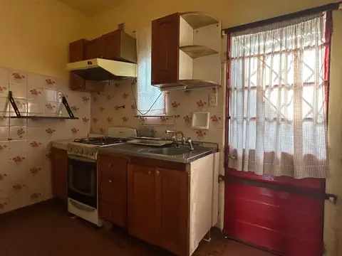 Depto Tipo Casa en Venta con 1 cocheras