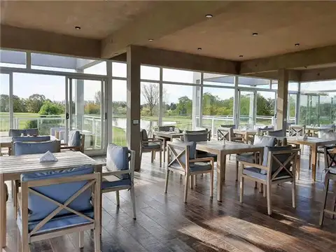 Terreno en Venta en Medal Country club, USD 60.000