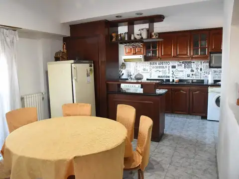 Depto Tipo Casa en Venta 26 años
