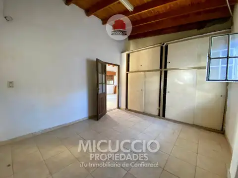 Casa en Venta con 1 cochera