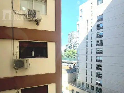 Oficina en Venta al Este