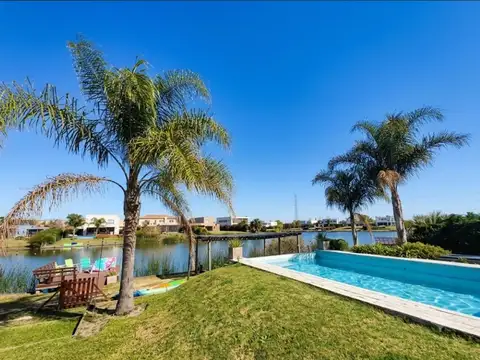 Casa en venta en San Benito Villa Nueva