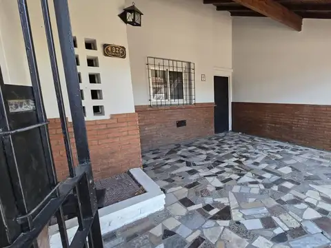 Casa Monoambiente con 1 baño