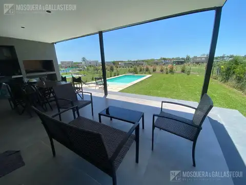 Casa en Alquiler A Estrenar