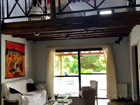 Casa 4 ambientes con 3 baños