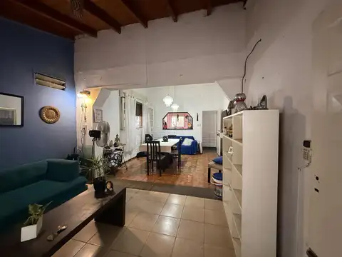 Depto Tipo Casa en Venta 50 años