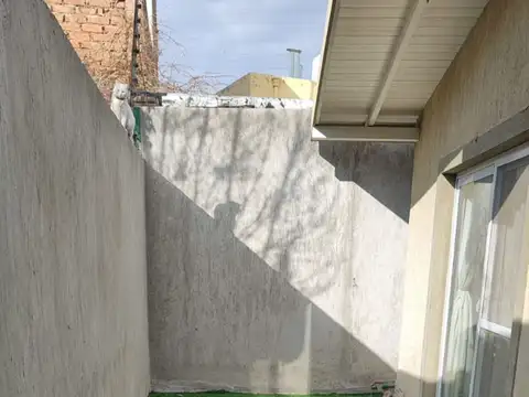 Casa en Venta en Godoy Cruz, USD 87.000