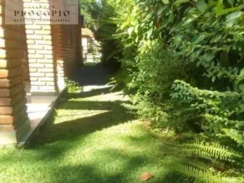 Casa en Alquiler en Country Club Banco Provincia, USD 1.500