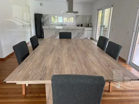 Casa en Venta al Este