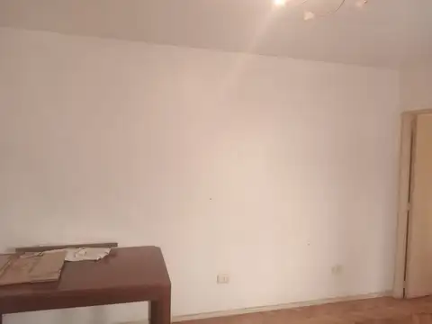 Avenida Bartolomé Mitre 600, Piso 2