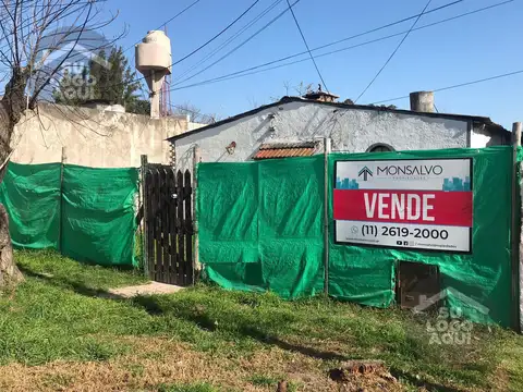 Casa para reciclar en excelente terreno