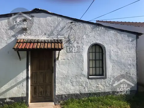 Casa para reciclar en excelente terreno