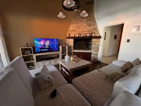 Casa en Alquiler al Este