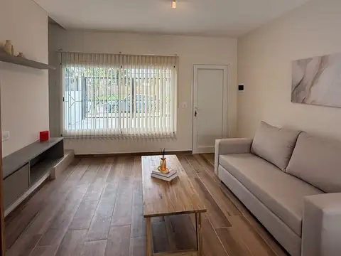 Depto Tipo Casa en Venta de 4 ambientes
