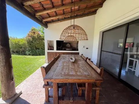 Casa en Alquiler Temporal al Este