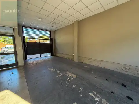 Departamento en alquiler con una habitación y patio