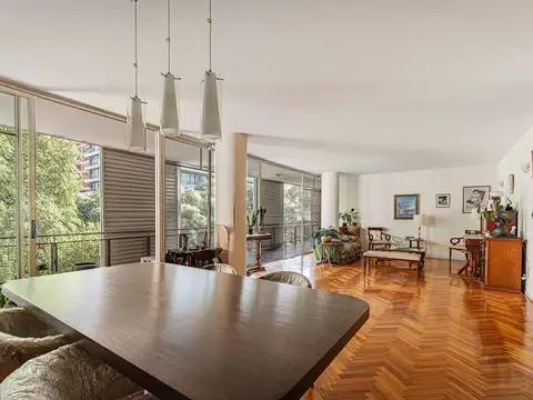 5 ambientes con cochera, piso alto, Belgrano, cochera, zona colegios.