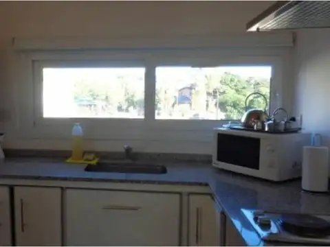 Calle 32 y Mar Azul 100