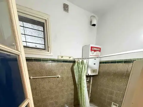 Depto Tipo Casa en Venta 50 años