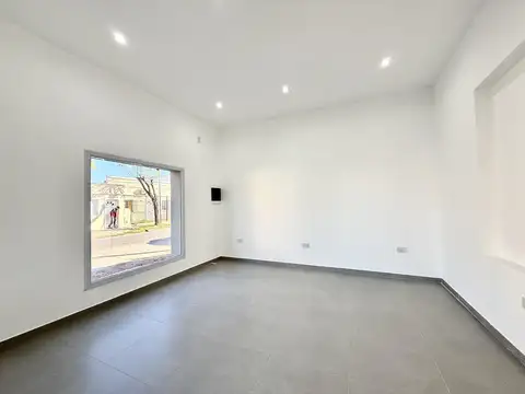 Local en Venta en Centro de Luján, USD 78.000