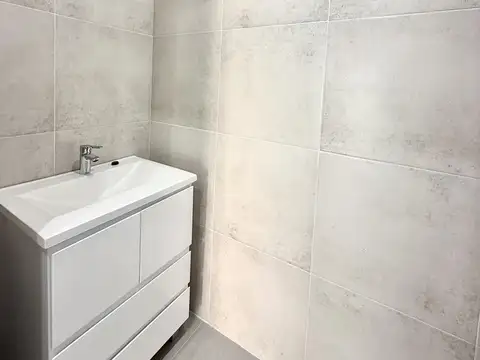 Local en Venta en Centro de Luján, USD 78.000