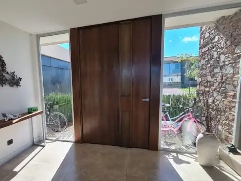 Casa en Venta en Puertos - Muelles, USD 729.000