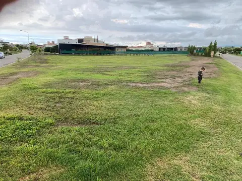 Colectora Au Rn 20 Km14, Córdoba