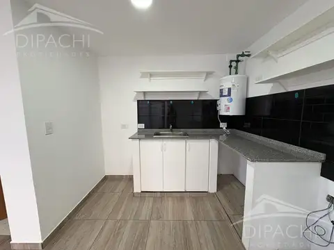 Departamento en Alquiler en Gerli, $ 900.000