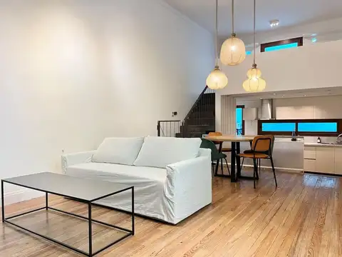 Casa en Alquiler 1 año