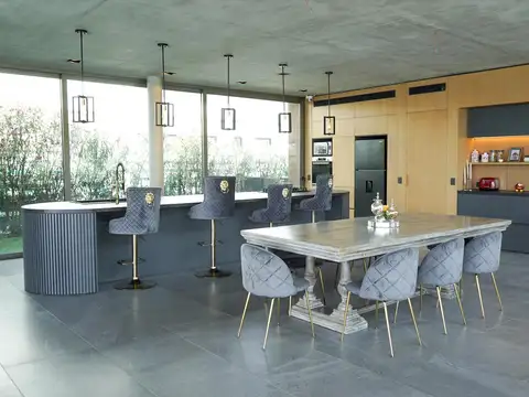 Casa en Alquiler al Norte