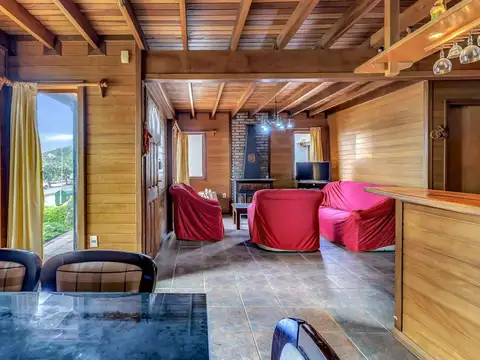 Venta Casa de 3 dorm.  Frente al Mar Piriápolis!