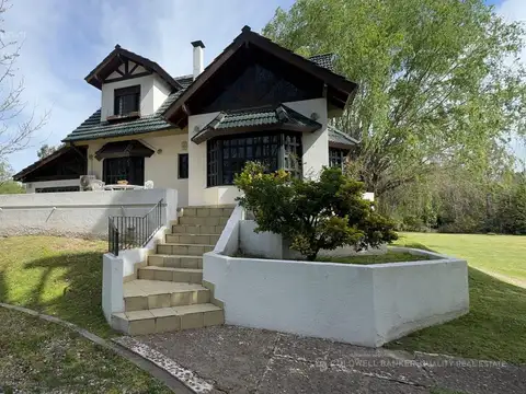 Casa en Alquiler de 3 dormitorios