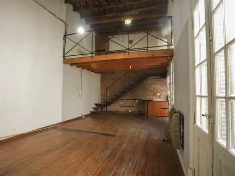 Depto Tipo Casa 2 ambientes con 1 baño