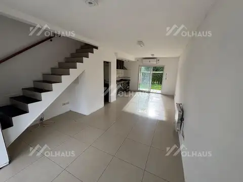 Departamento Triplex  en Venta en Alto del Molino, Pilar, G.B.A. Zona Norte