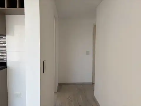 EXCELENTE SEMIPISO 3 AMB. A ESTRENAR GRAN CATEGORIA