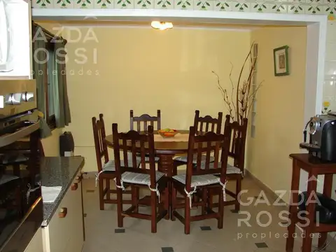 BOURQUET entre SICILIANO y