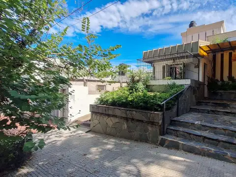 Casa con estilo único en calle Concordia, Paraná
