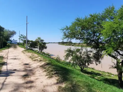 Terreno en Venta 13.800  mts Frente