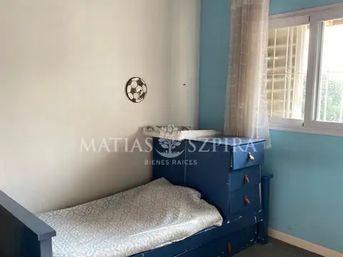 Depto Tipo Casa 3 ambientes con 2 baños