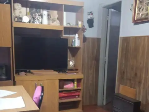 Casa en venta - 3 Dormitorios 1 Baño - La Matanza