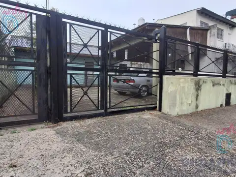 RETASADA – 3 viviendas en lote de 374 m² – Ideal inversión en Virreyes