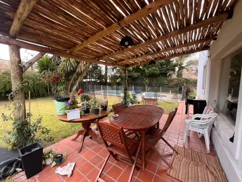 VENTA CASA 4 AMB Y DEPENDENCIA EN BARRIO CERRADO MAPUCHE EN PILAR