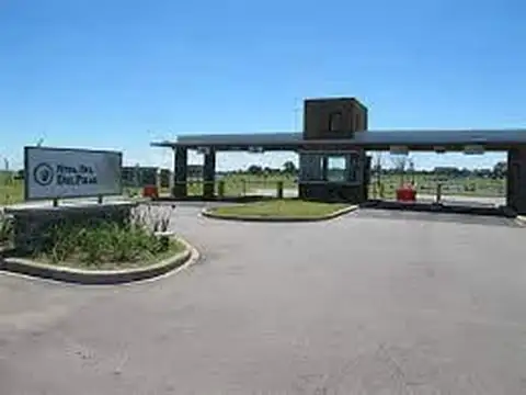 Terreno en Venta en Countries y Barrios Cerrados en Pilar, USD 88.000