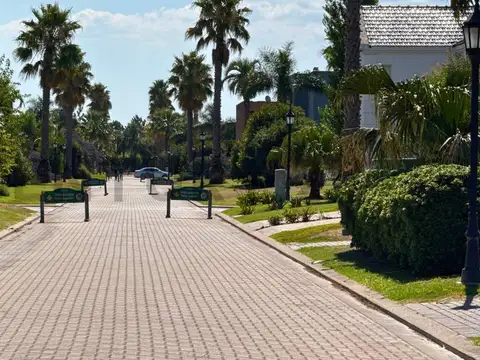 Venta Terreno en Miraflores | Funes Hills