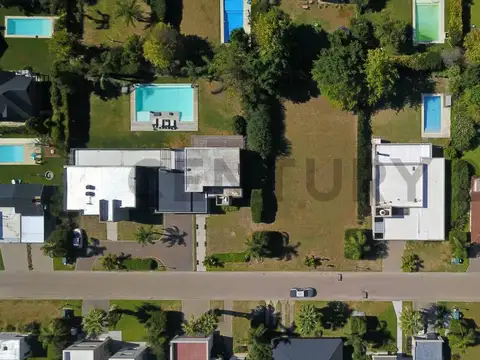 Terreno en Venta en Funes Hills Miraflores, USD 195.000