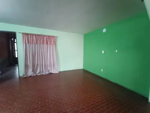 Avenida Mathus Hoyos 2200