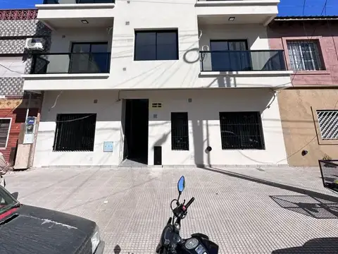 ALFREDO PALACIOS 2500