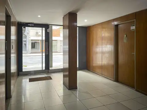 Departamento 5 ambientes con 2 baños