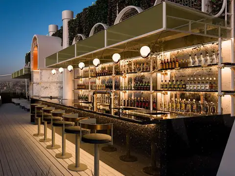 Departamento con pileta propia  - OSTEN TOWER - Puerto Madero