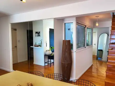 Departamento Triplex 4 dorm en Nva Cba con cochera